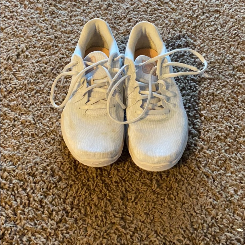 Nike runners - Picture 2 of 3